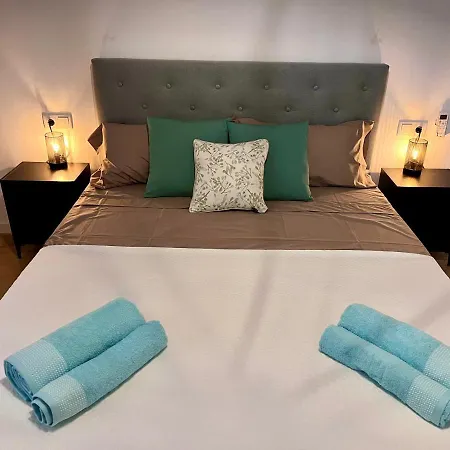 Gatu Premium La Pepa Appartement *