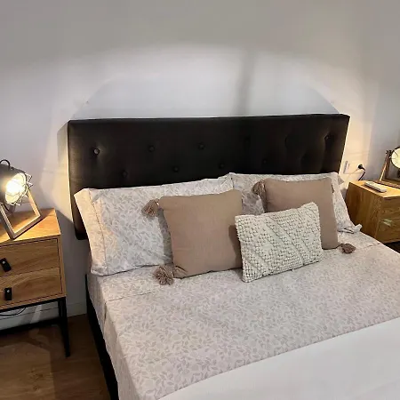 Gatu Premium La Pepa Appartement *